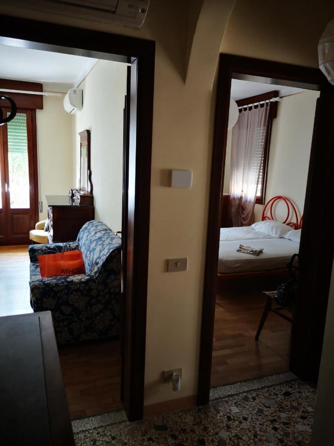 Lido Di Venezia Mare E Cinema Apartment Екстериор снимка